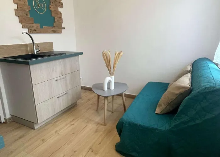 Au Fil De L'automne Guest house Morienval